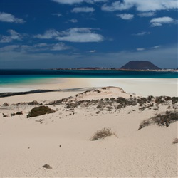 De beste plekken om te zeilen op Fuerteventura: voor een dagje op zee